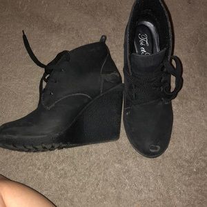 4/$20 Black suede platform booties!